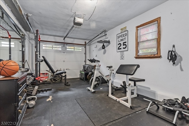 Gym/Heated garage