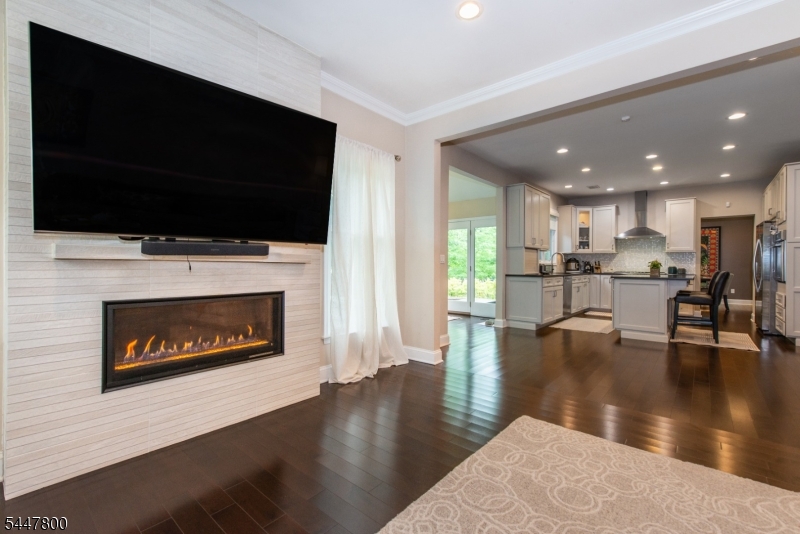 EXQUISITE 4-BR PROPERTY IN THE HILLS OF BASKING RIDGE