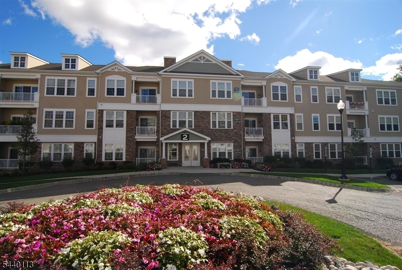 Greenbriar- Front of Building