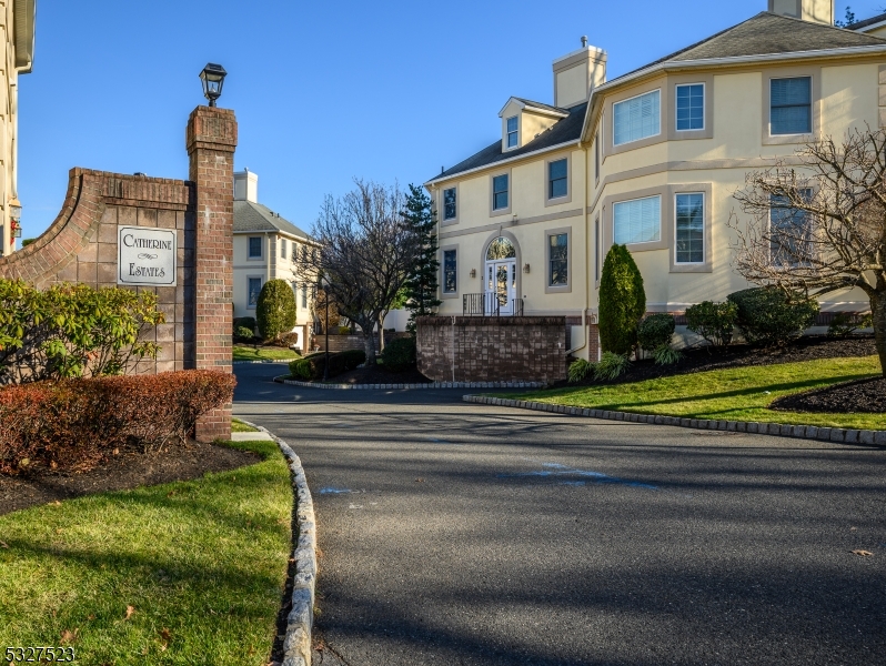 Entrance to Catherine Estates