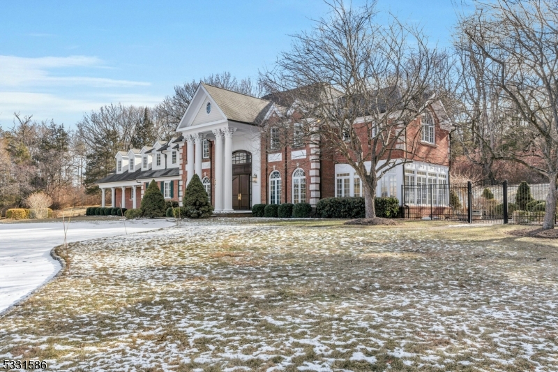 This home is situated on 5 acres in a bucolic cul de sac. Designed by Beer & Coleman & presided over by the current owner as GC, it has a Far Hills mailing address but resides in the Roxiticus valley of Mendham Twp with all that Mendham township offers.