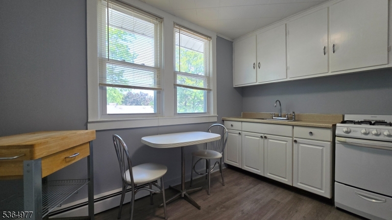 Roomy and bright kitchen