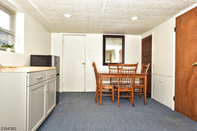 Family room/Basement