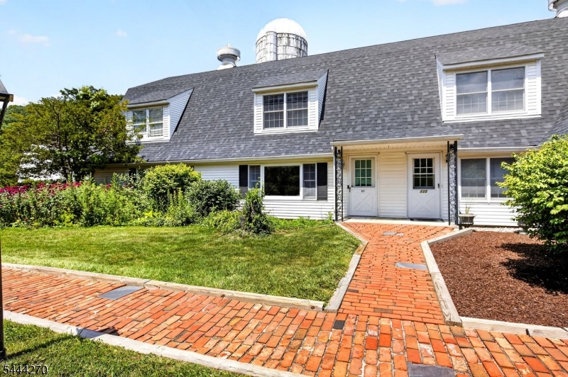 Paver front walkway