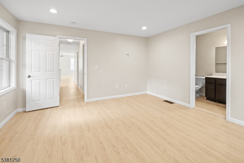 Primary Suite Bedroom