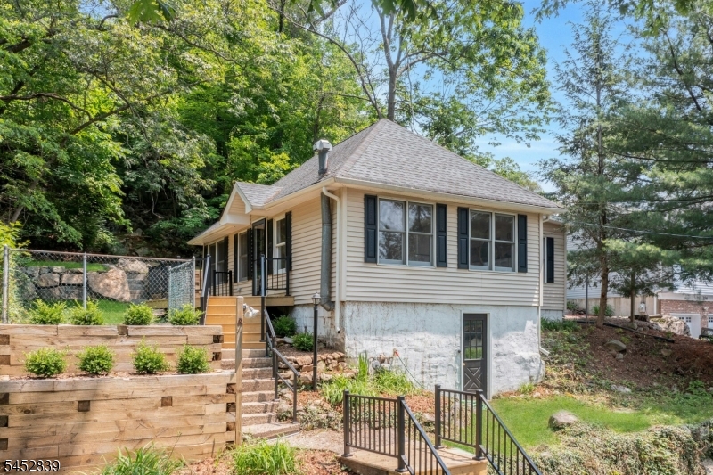 358 Lakeview Ave Ringwood