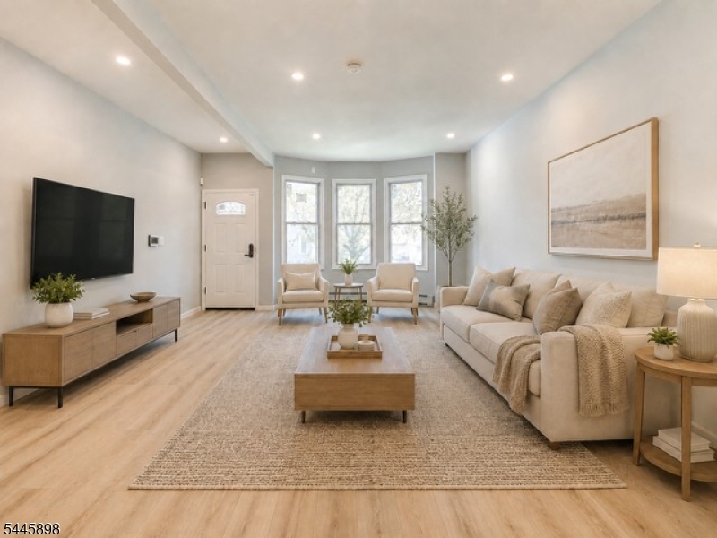 livingroom virtually staged