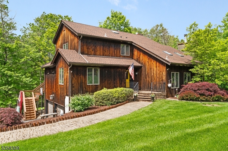 Mature landscaping