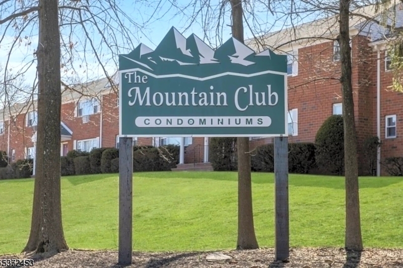 Desired community near Rt 10