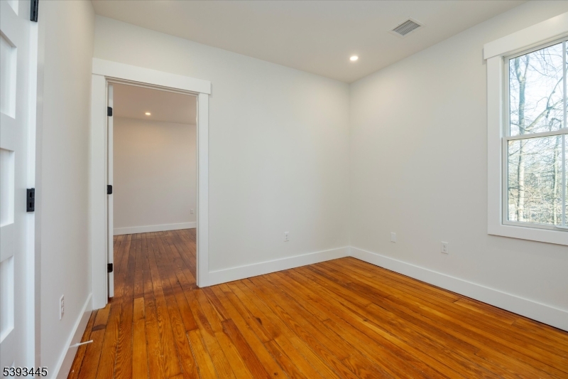 Office / Den adjacent to bedroom and 2nd fl bath