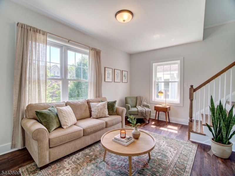 Living room Virtually Staged