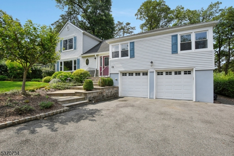 Lovely curb appeal
