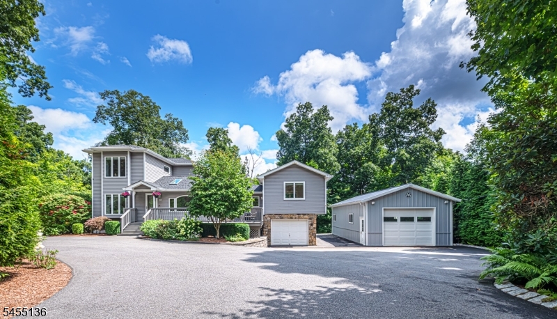 210 Wawayanda