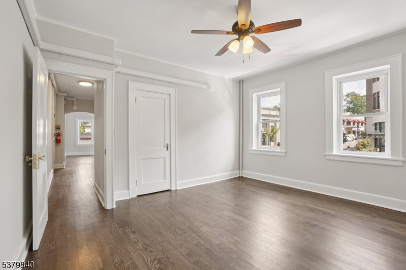 166 Maplewood Ave. 5 Bedroom