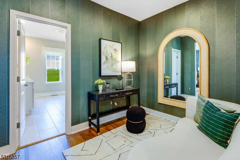 Owners suite sitting room