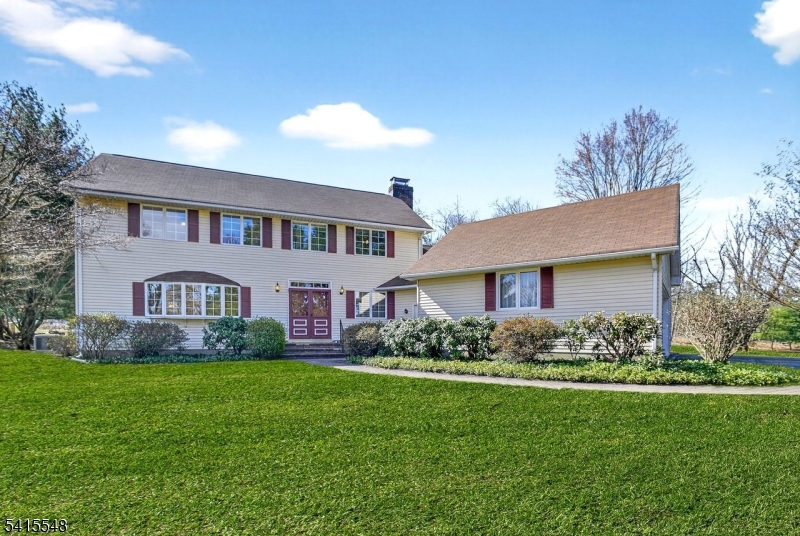 2632SF 5 Bedroom, 3 full bath home on 1.7 acres at the end of a cul-de-sac with a 1st floor bedroom! (SF as per tax)