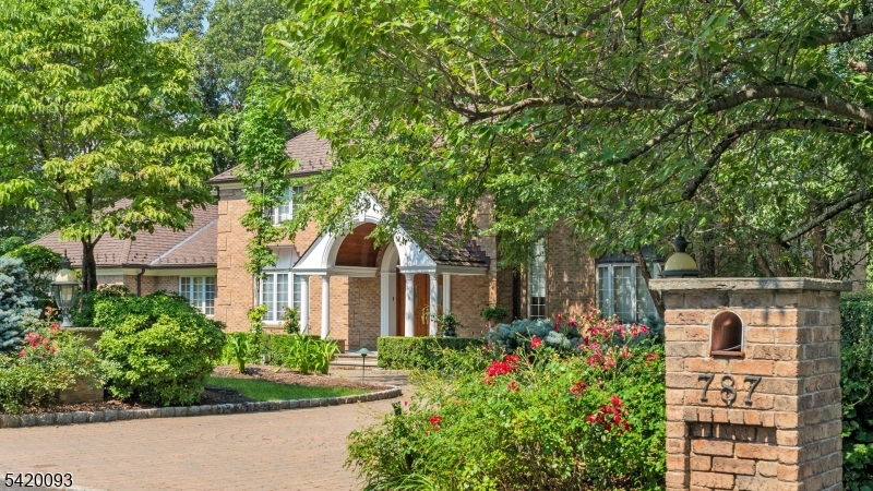 Beautiful Center Hall Colonial