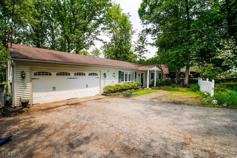 Homes for Sale in Vernon Twp. CENTURY 21 Crest Real Estate