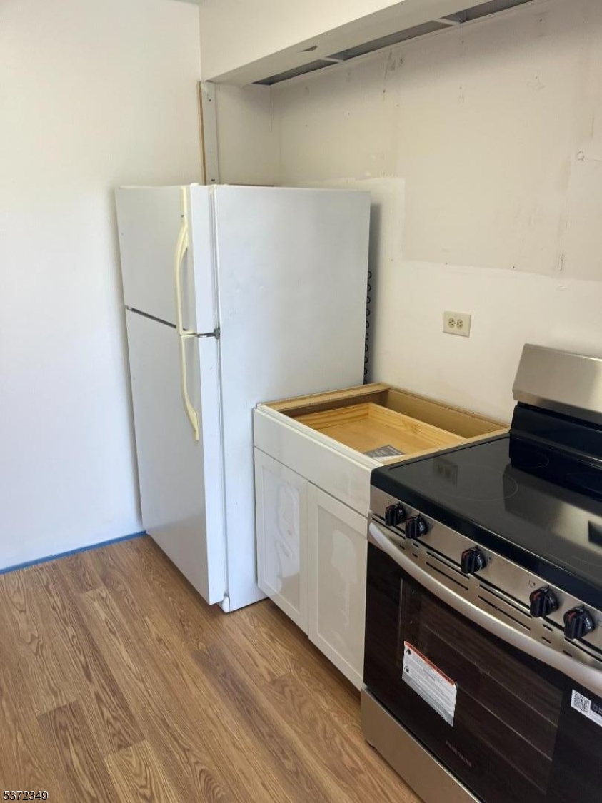 New kitchen