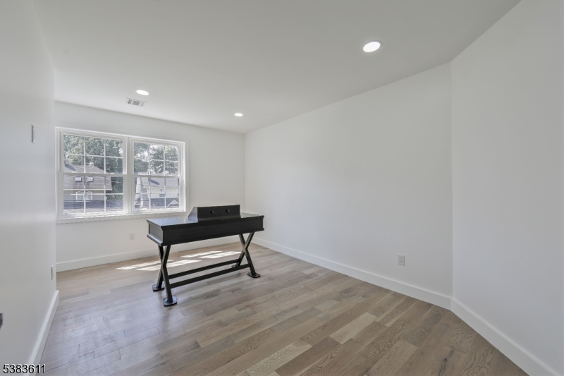 bedroom #4