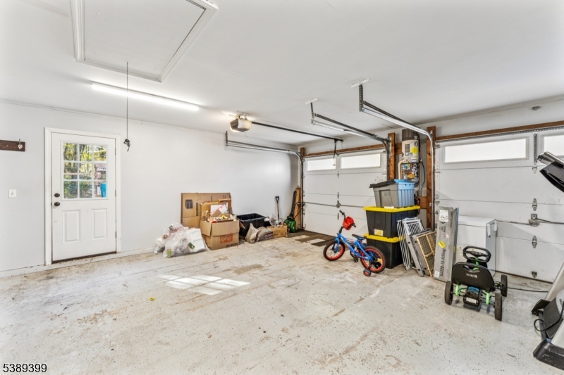 2 Car Garage