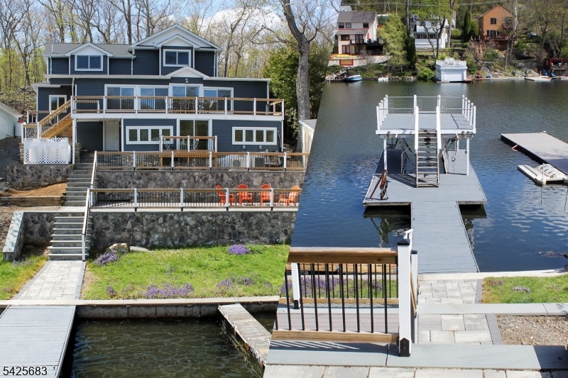 This peaceful setting is located in a no wake zone that is great for kayaking and paddle boarding.