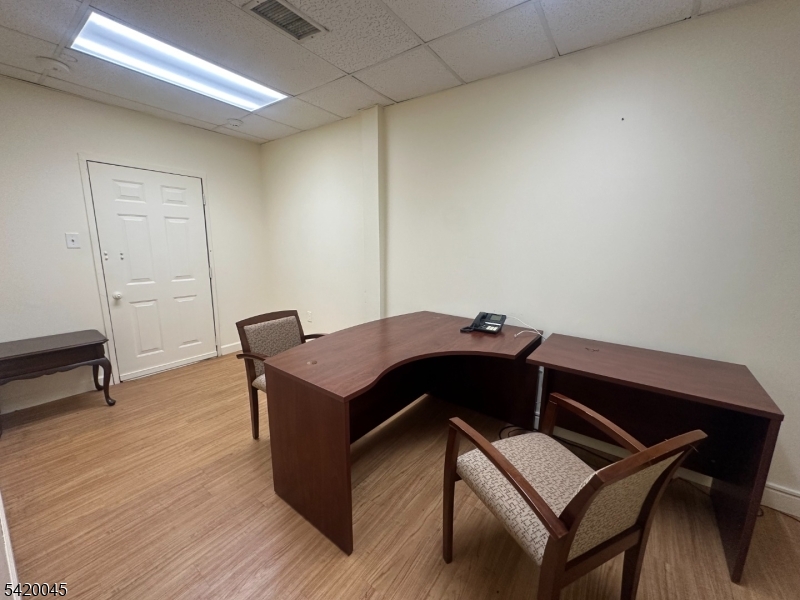 Office 1