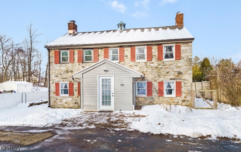 3 Bedroom Colonial This home boasts so much charm and character. There are updates throughout including 2021 roof and natural gas furnace.