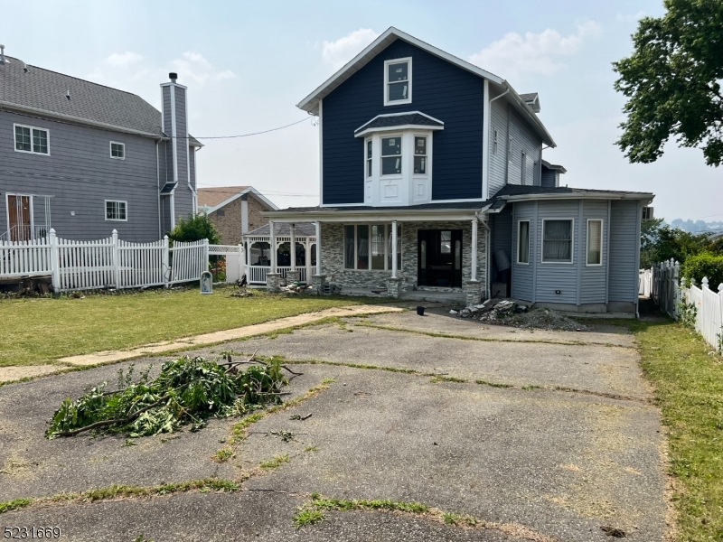 FastFacts about Kearny, New Jersey CENTURY 21 Semiao and Associates