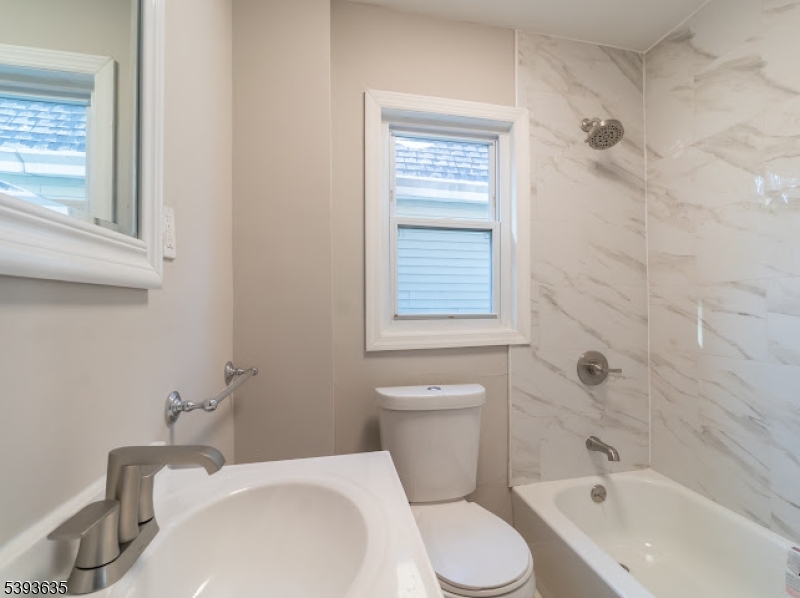 Renovated Full Bathroom