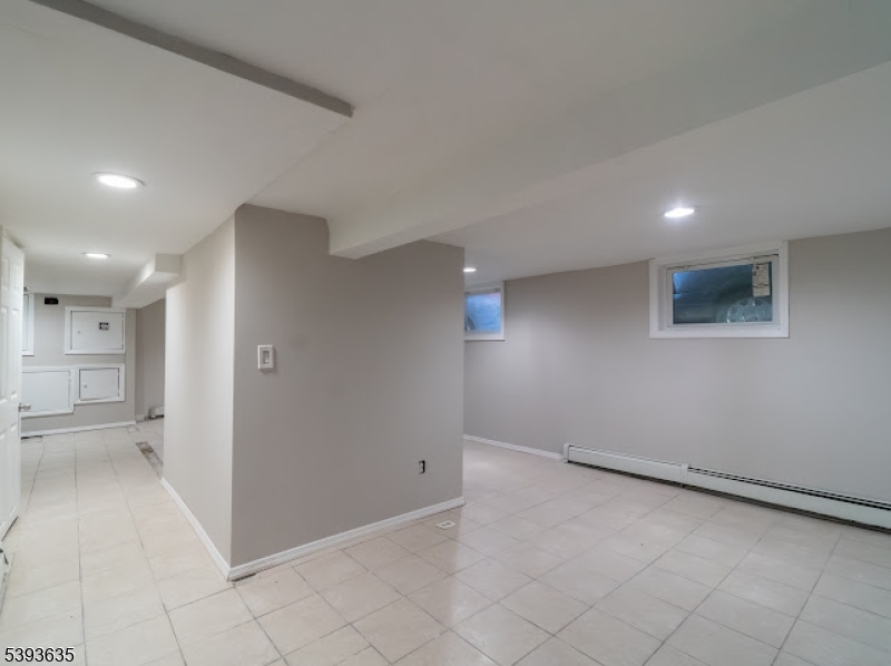 Spacious Open Concept Basement
