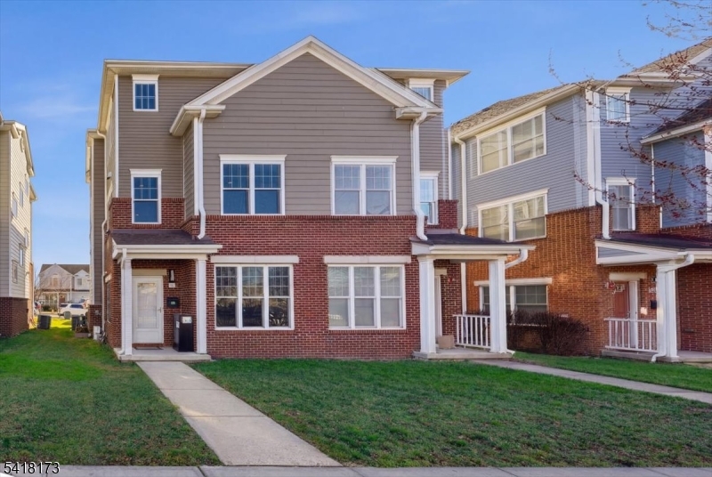 MAIN FRONT OF TOWNHOUSE