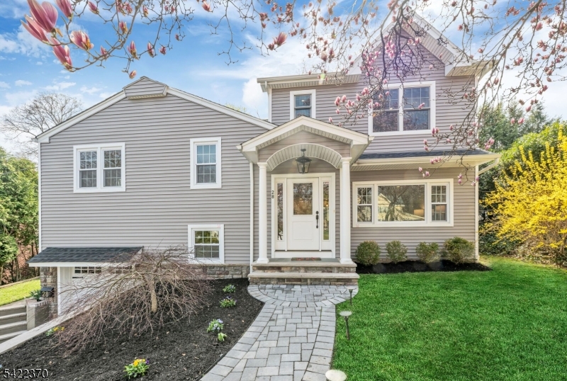 Welcome to 28 Princeton Place