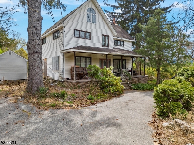Front of home circular drive way