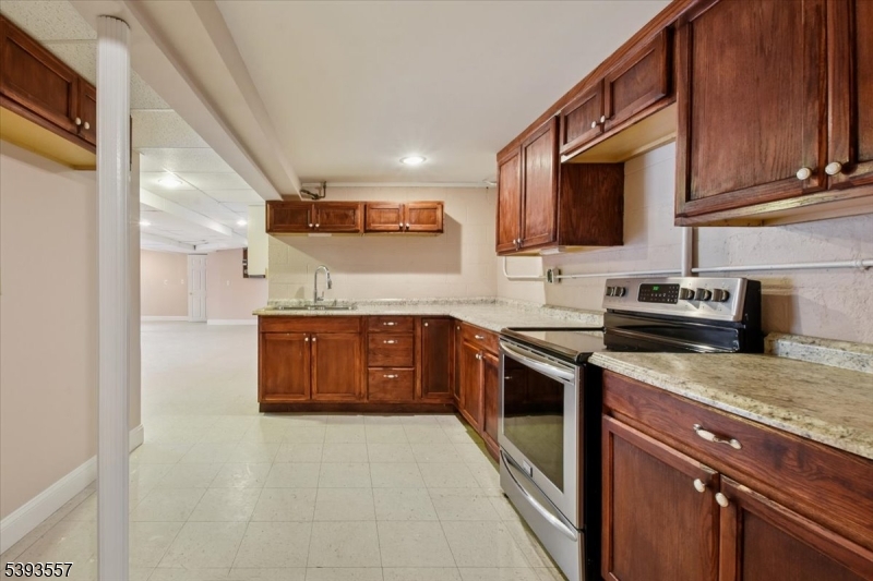 Lower Level kitchenette