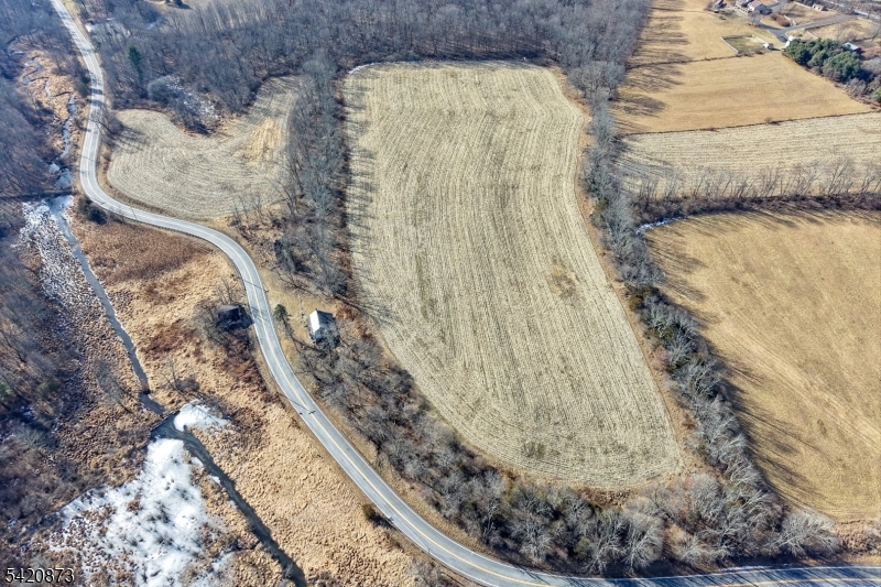 House with main field 58 acres