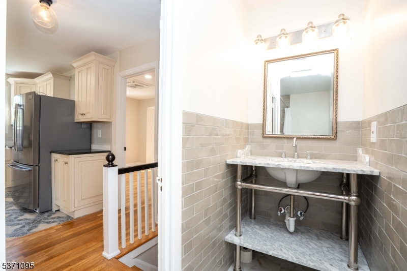 Bathrooom