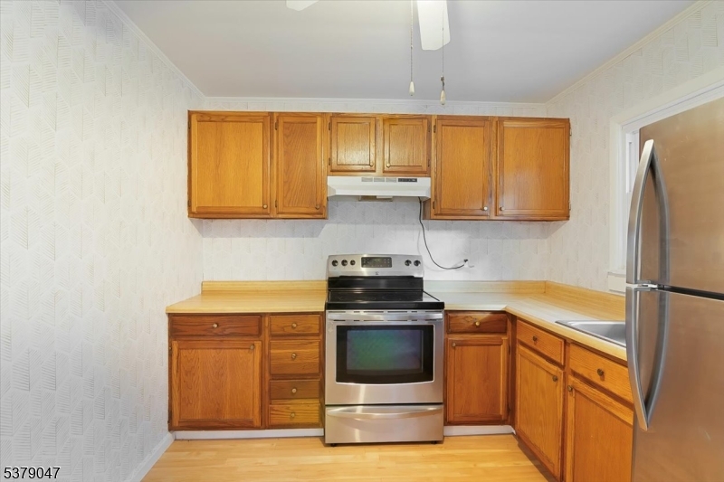 Functional Kitchen