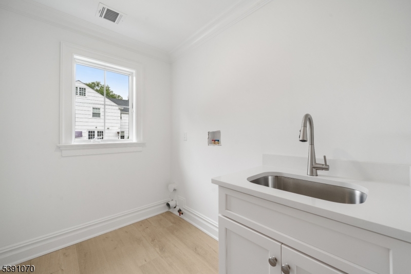 2nd Floor Laundry Room