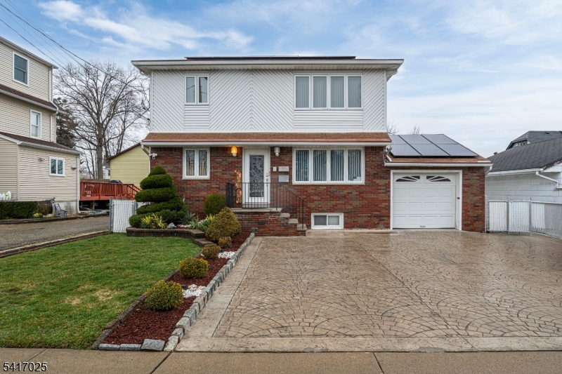 1-Car Driveway Parking