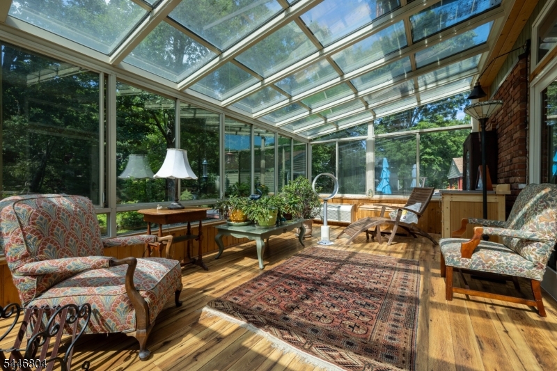 Sunroom/Greenhouse