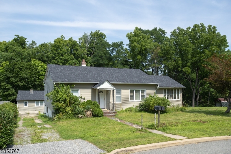 91 Sterling St