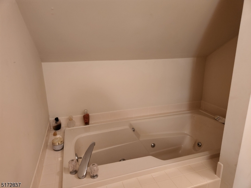 Jetted Tub in Primary Bath