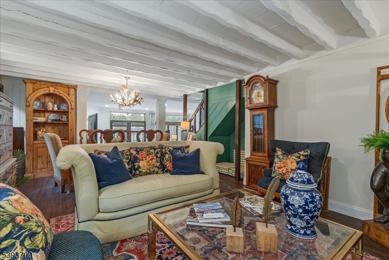 Living Room / Dining Combo