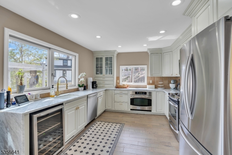 Stainless appiances