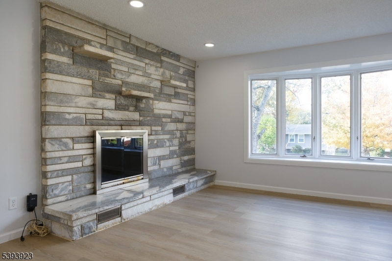 Living Room With Stone F/P