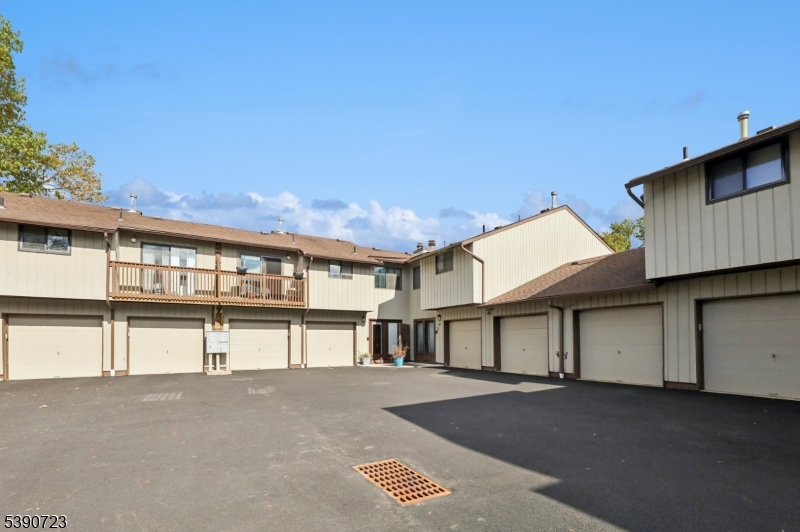 Garage Overview