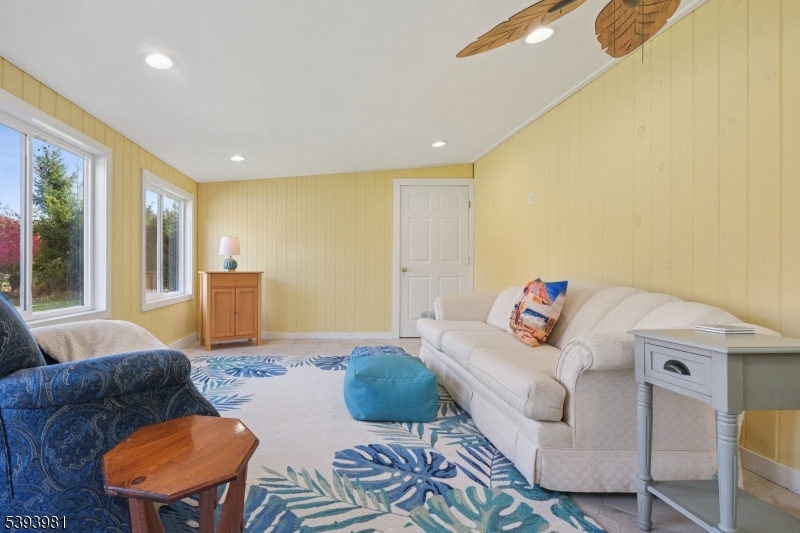 Florida/3 Season Room