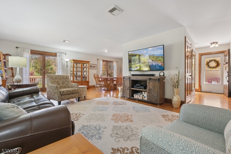 Living Room/Dining Combo