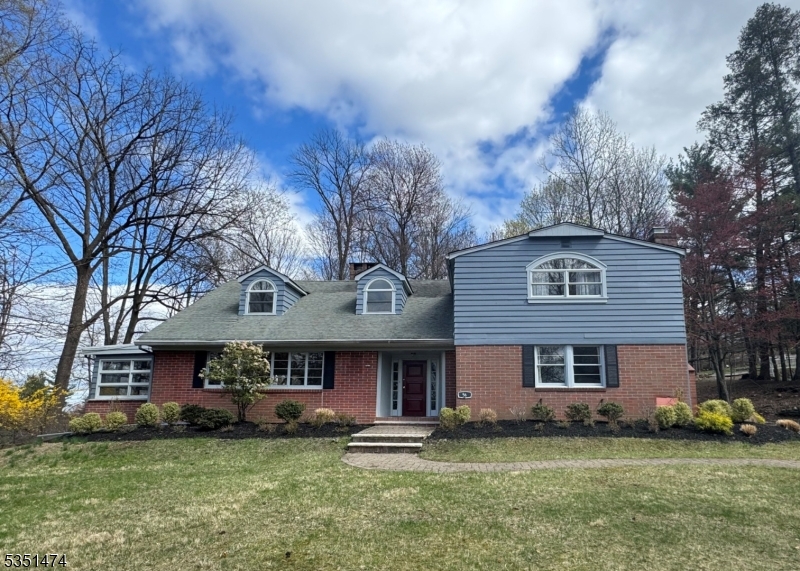Photos from previous listing